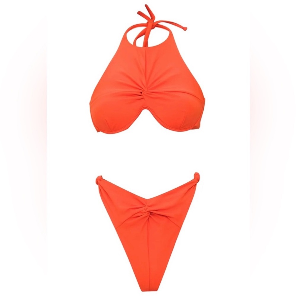 Andrea Iyamah Gada Bikini